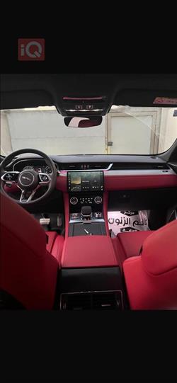 جاكوار إف-بيس